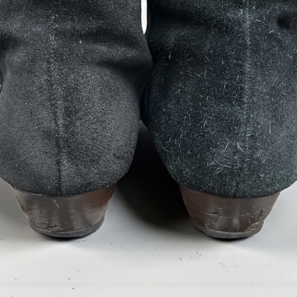 BCBGeneration Tall Suede Leather Pull-on Boot in Black Size 9 - Picture 11 of 11